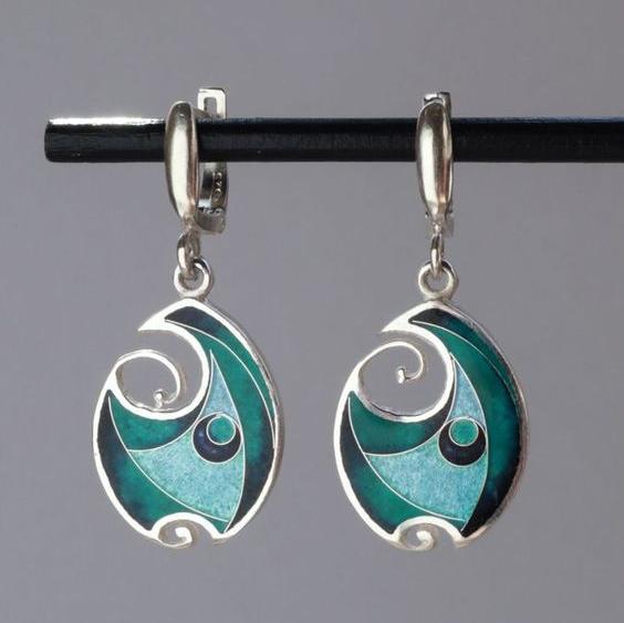 Pendientes Retro de Emaille Azul y Plata - ¡Un Toque de Nostalgia!