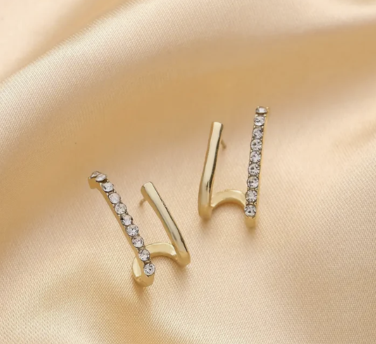 Pendientes de strass glamurosos para cualquier ocasión