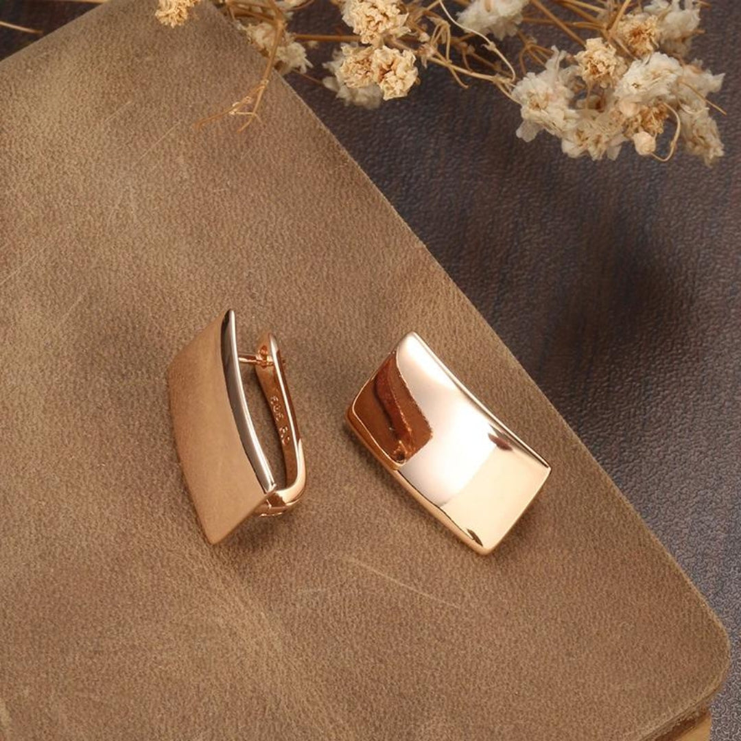 Elegantes pendientes de oro rosa para un estilo atemporal