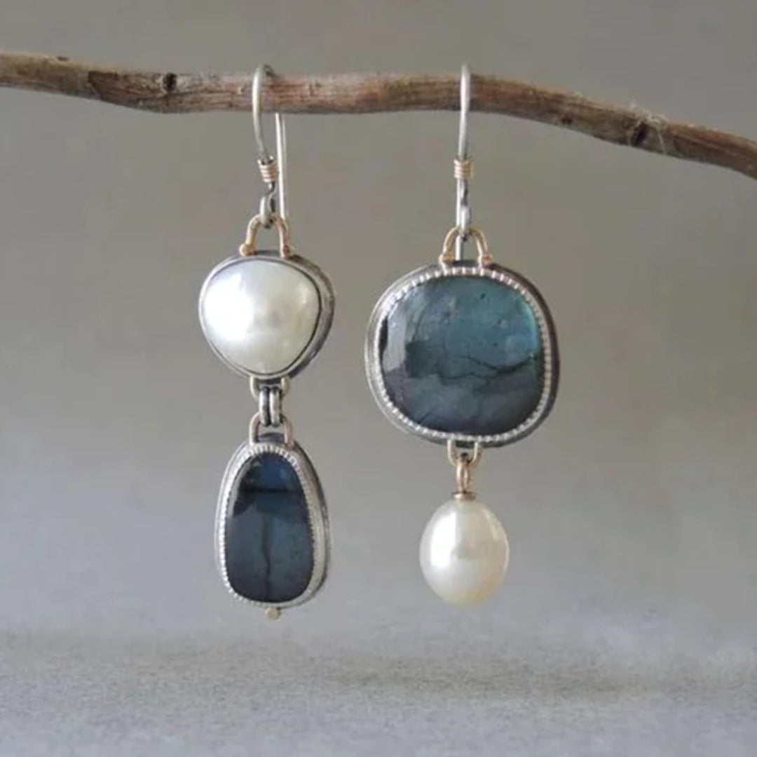 Pendientes de aro vintage elegantes de piedra natural con perlas brillantes