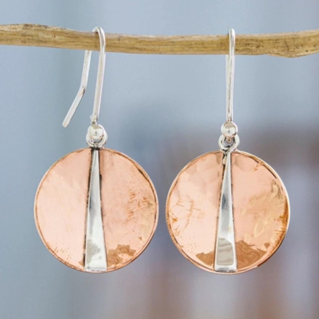 Pendientes vintage elegantes de rosas de plata esterlina con brillantes brillantes