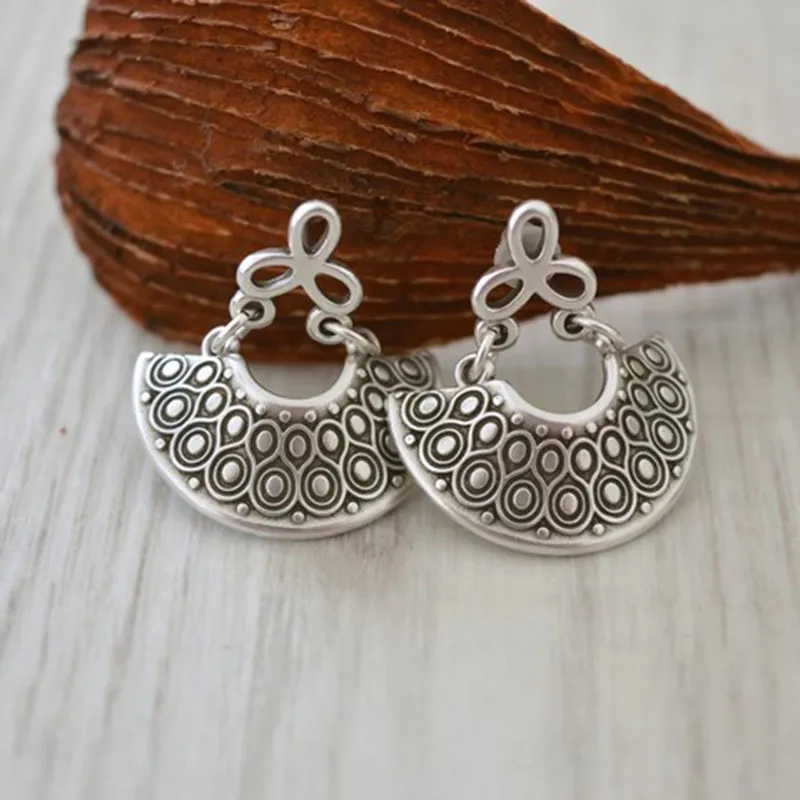 Pendientes de Plata Vintage Mandala Exquisitos - Tamaño Medio
