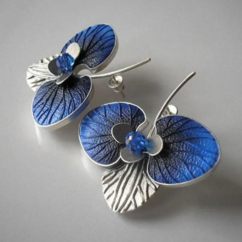 Elegantes par de pendientes de esmalte azul de alta calidad en plata esterlina
