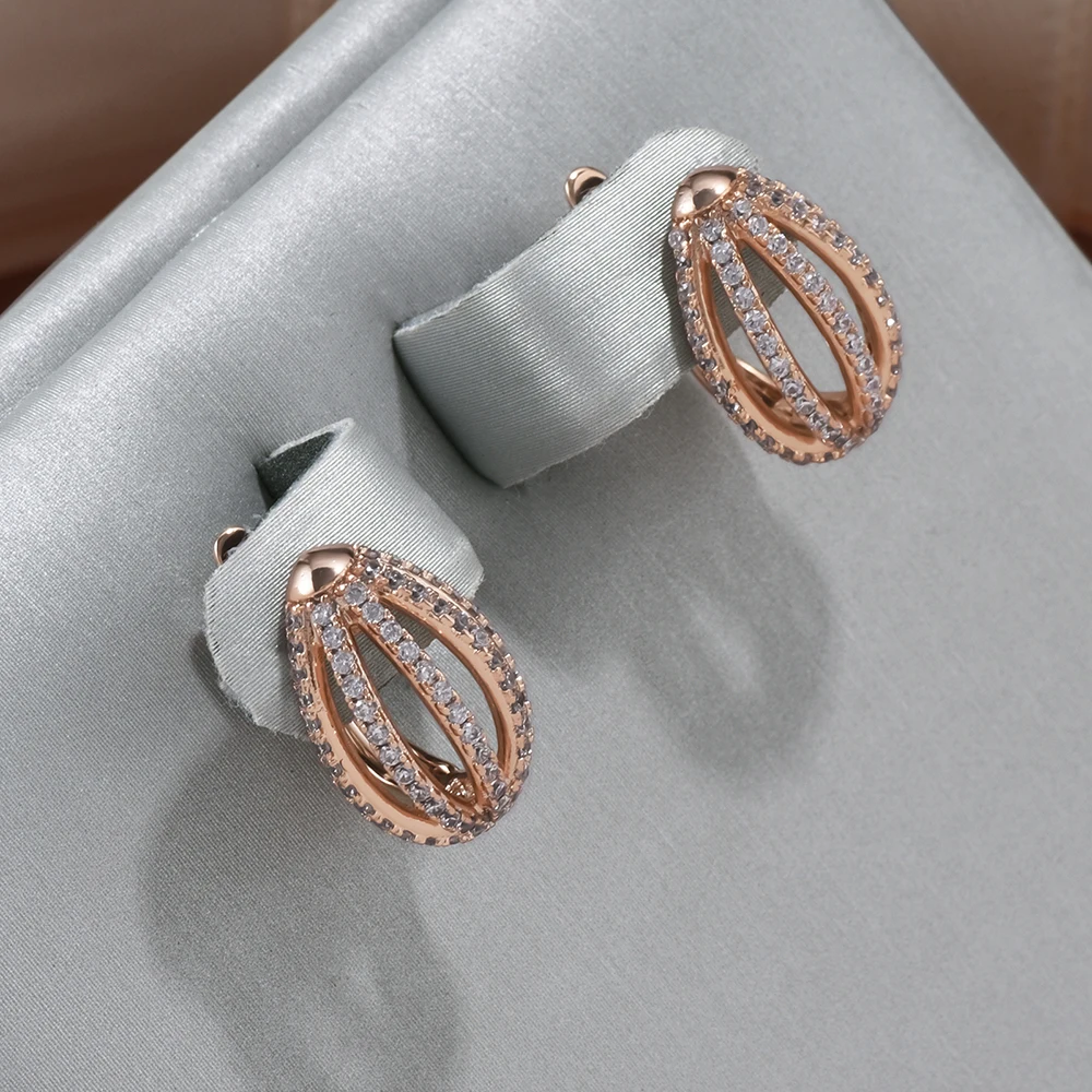 Pendientes de mimbre huecos, ligeros y elegantes