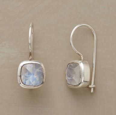 Pendientes de Cubos Mondstein Vintage Encantadores