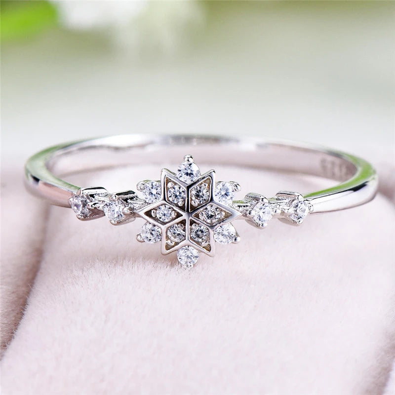 Anillo elegante de copo de nieve de alta calidad en plata de ley 925