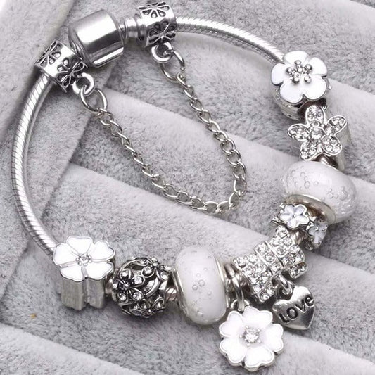 Pulseras de plata vintage elegantes en gris