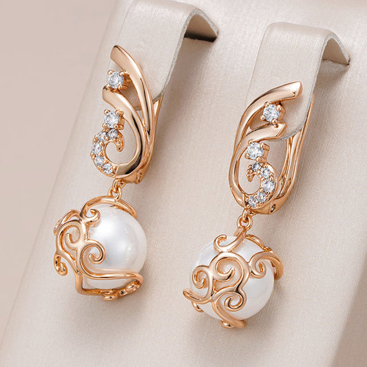 Pendientes elegantes con perlas de agua dulce finas