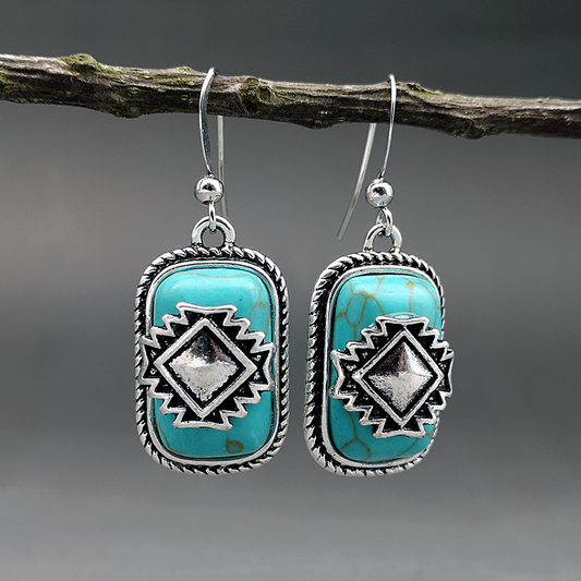 Pendientes boho-chic turquesa con acabado en metal precioso