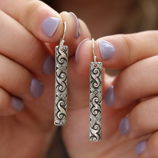 Elegantes pendientes bohemios rectangulares de plata de ley