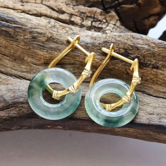 Aros de turquesa clásicos en estilo vintage
