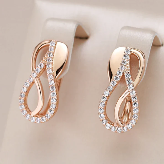 Pendientes huecos de gota brillantes y elegantes