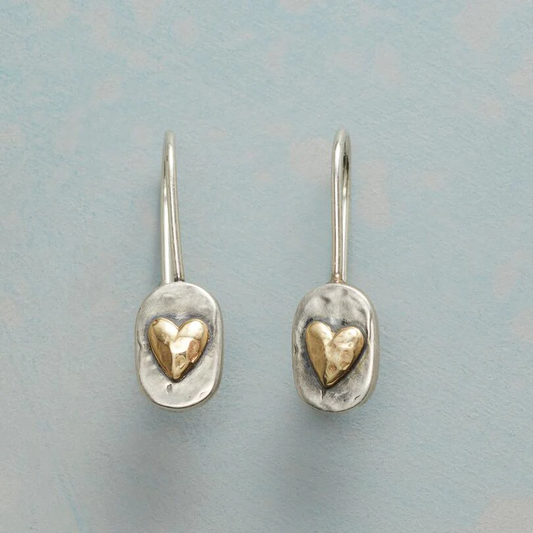 Pendientes Elegantes Vintage de Plata con Diseño de Corazón Dorado