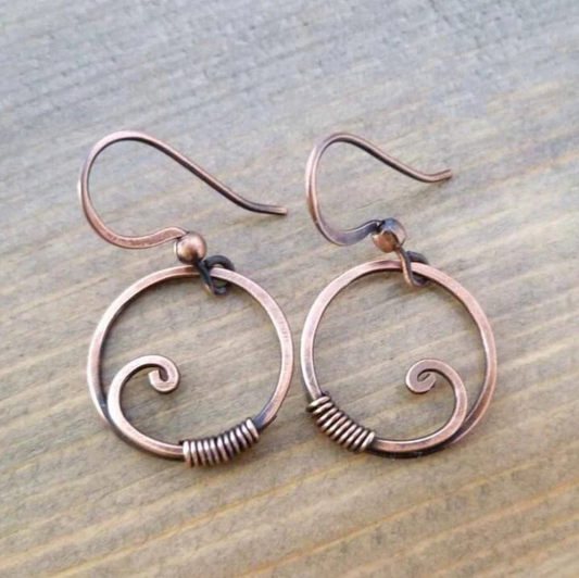 Pendientes Huecos Vintage de Bronce Encantadores