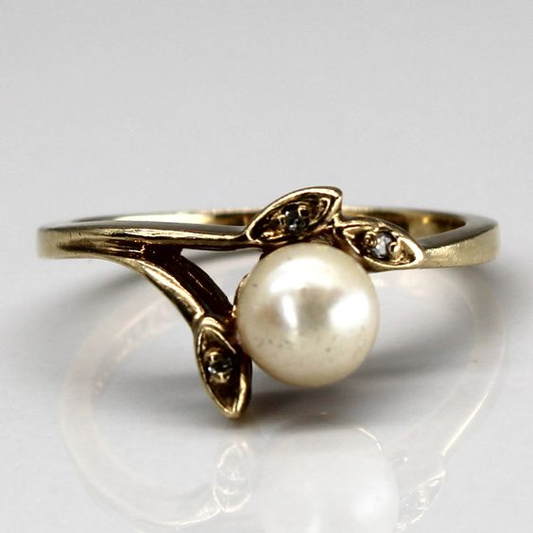 Anillo vintage elegante en oro con perlas atemporales